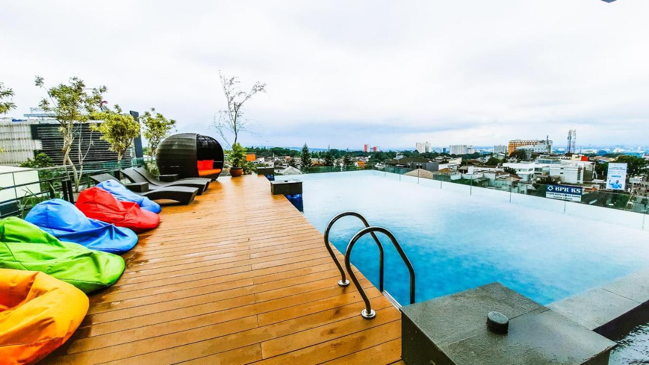 Kytos Hotel Bandung Extérieur photo