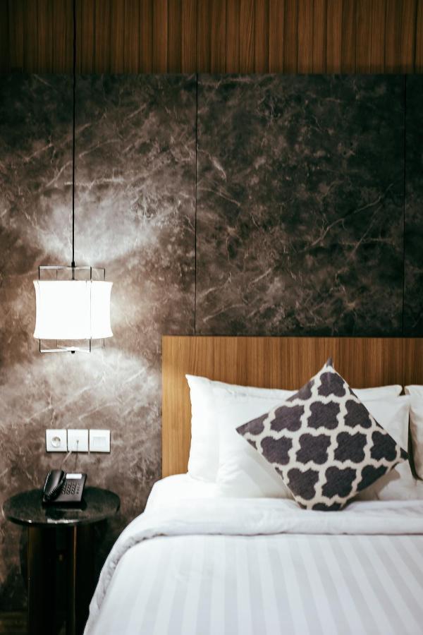 Kytos Hotel Bandung Extérieur photo