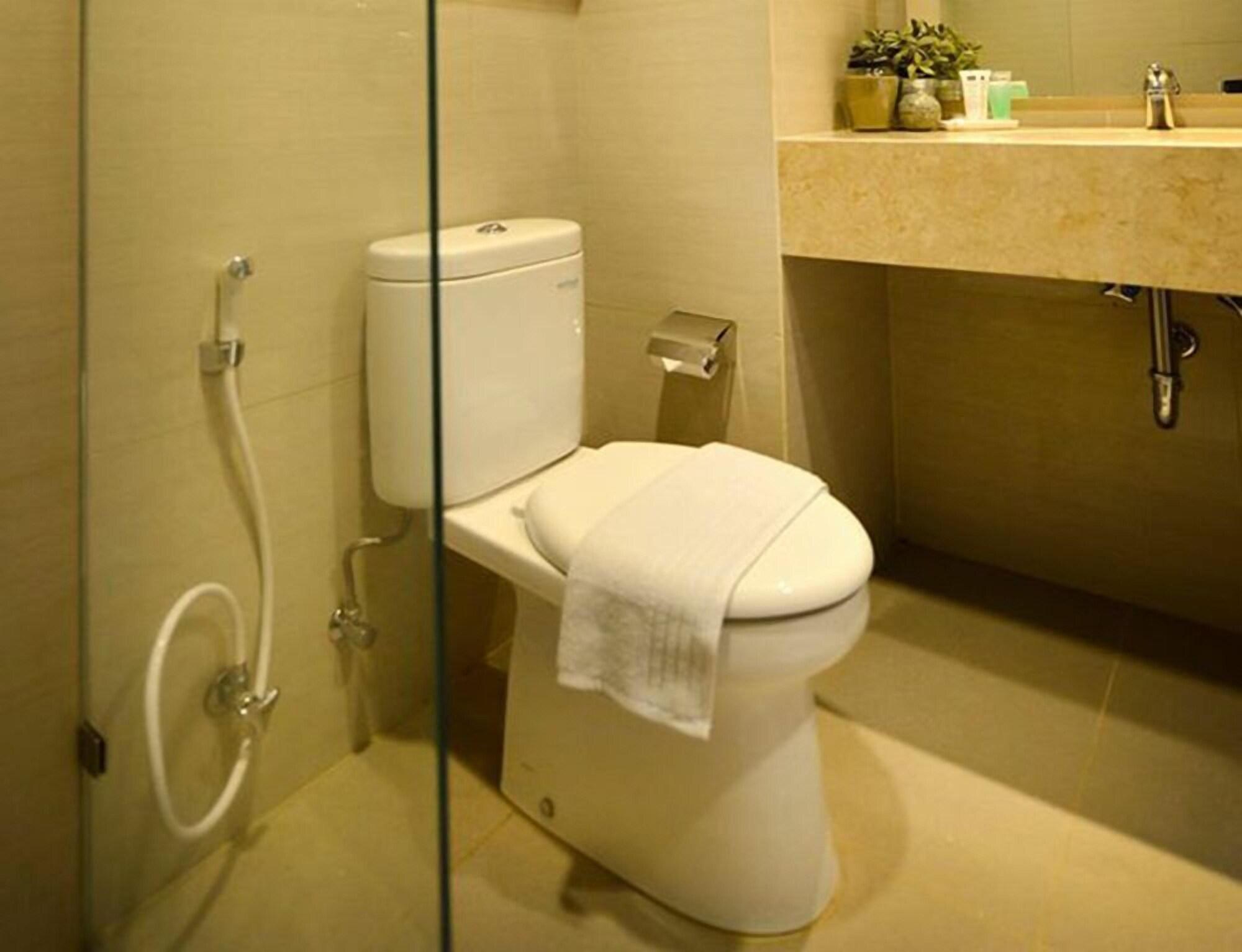 Kytos Hotel Bandung Extérieur photo