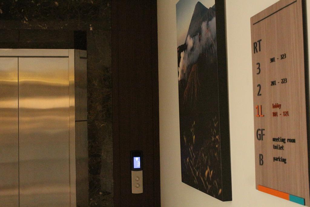 Kytos Hotel Bandung Extérieur photo
